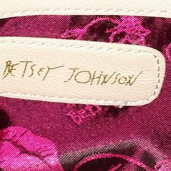 Betsey Johnson purse - Picture 2 of 4